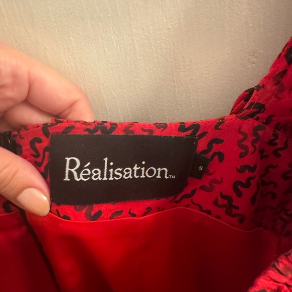 Realisation Par The Venus in Red Squiggle - Picture 3 of 4